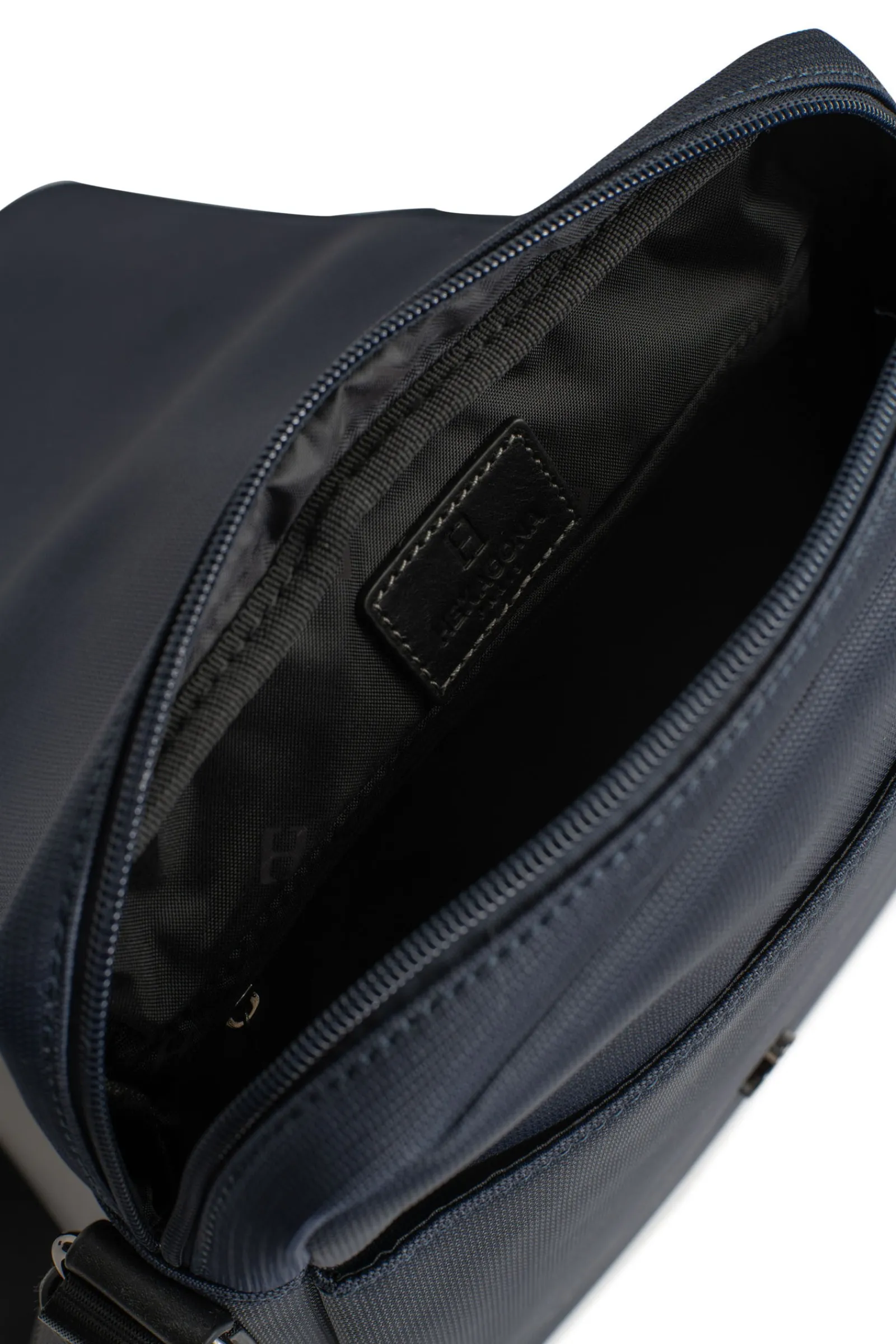 Hexagona Shoulder Bag & Belt Bag<Bag - Tablet