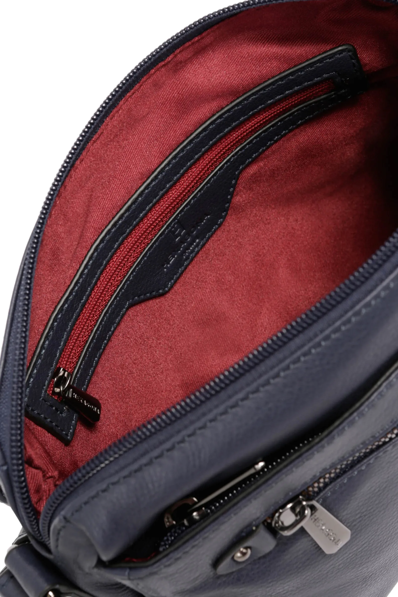 Women Hexagona Shoulder Bag<Trotter - Leather